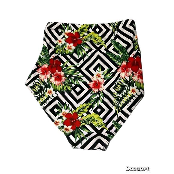 High Waisted Tropical Floral Bikini Bottoms size Medium. - Picture 3 of 9